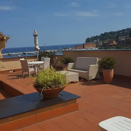 ホテル Lido Palace