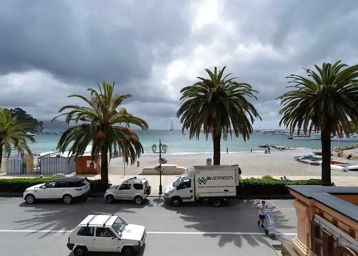 Отель Lido Palace 4*