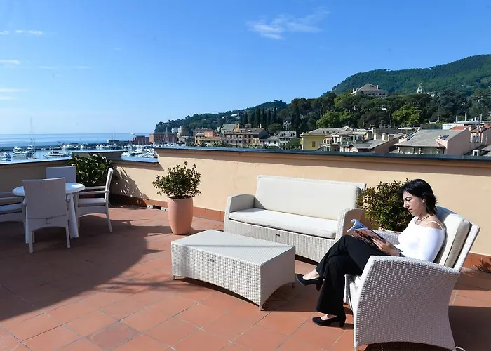 Отель Lido Palace