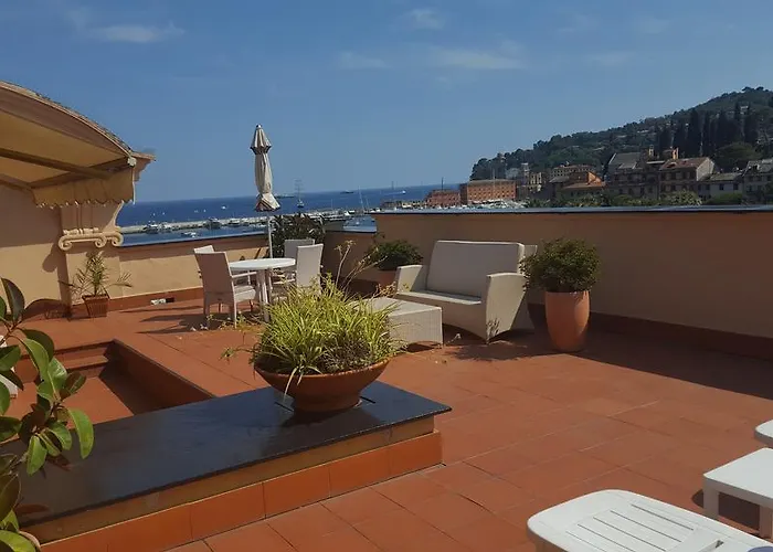 Отель Lido Palace